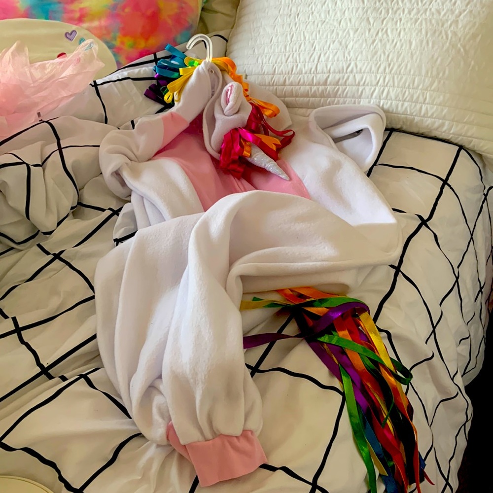 Unicorn costume!